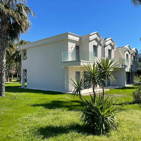 Selectum Noa Otel